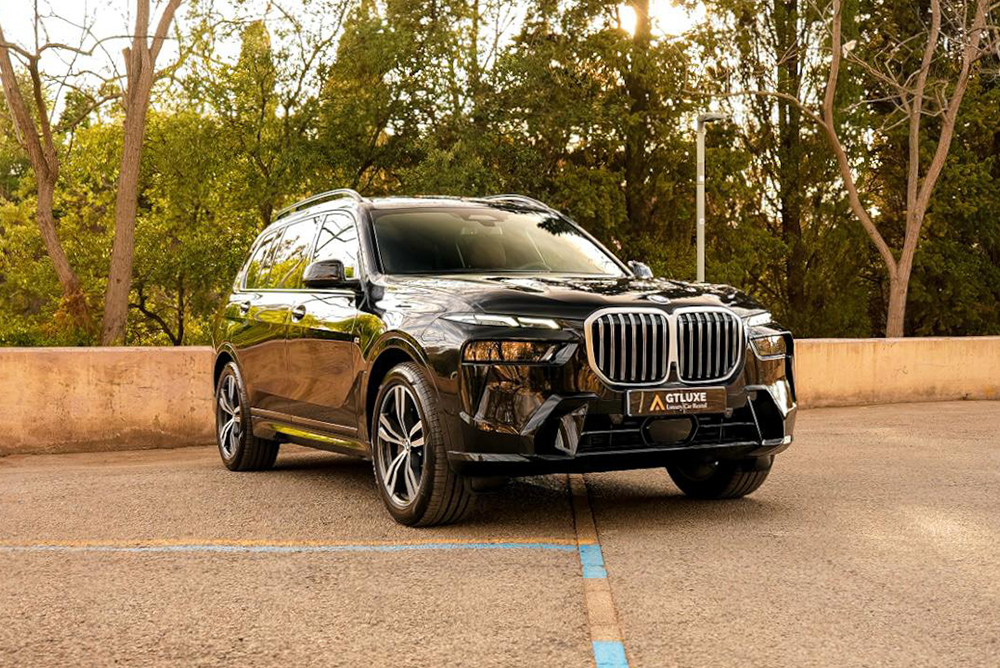 rent bmw x7 facelift