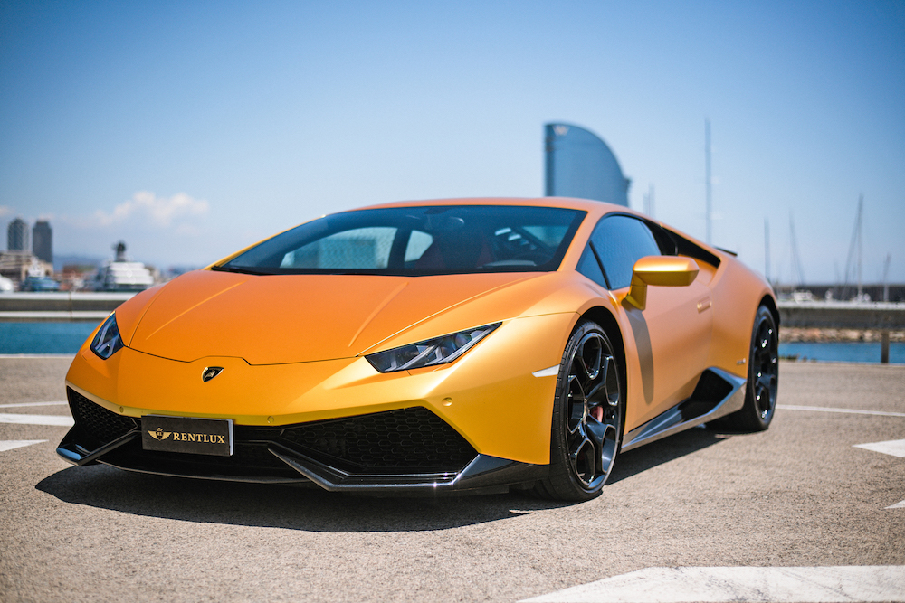 alquilar lamborghini huracan coupe