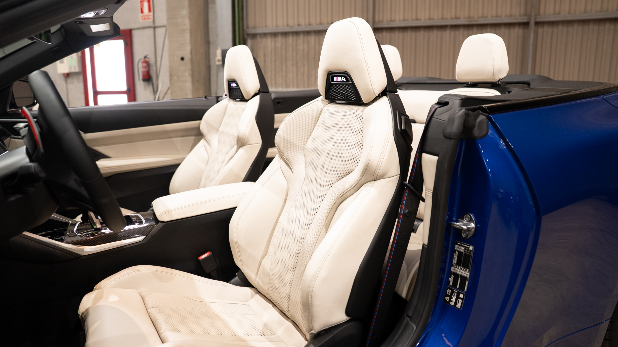 asientos bmw m4 azul