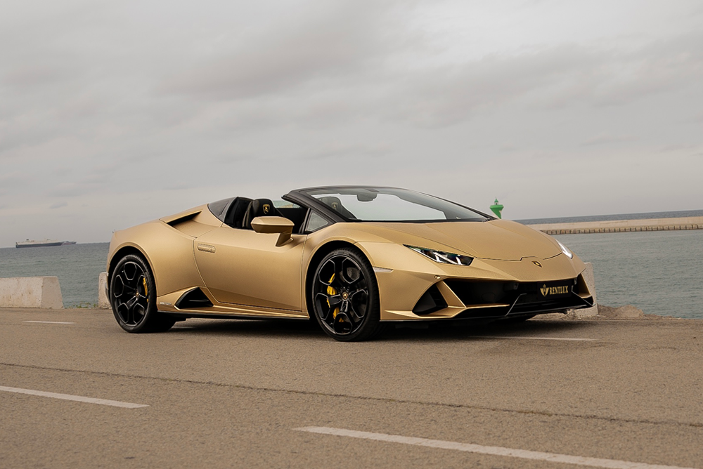 lamborghini huracan evo spyder dorado