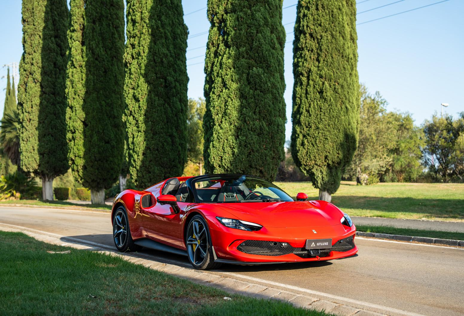 Alquiler Ferrari 296 GTS