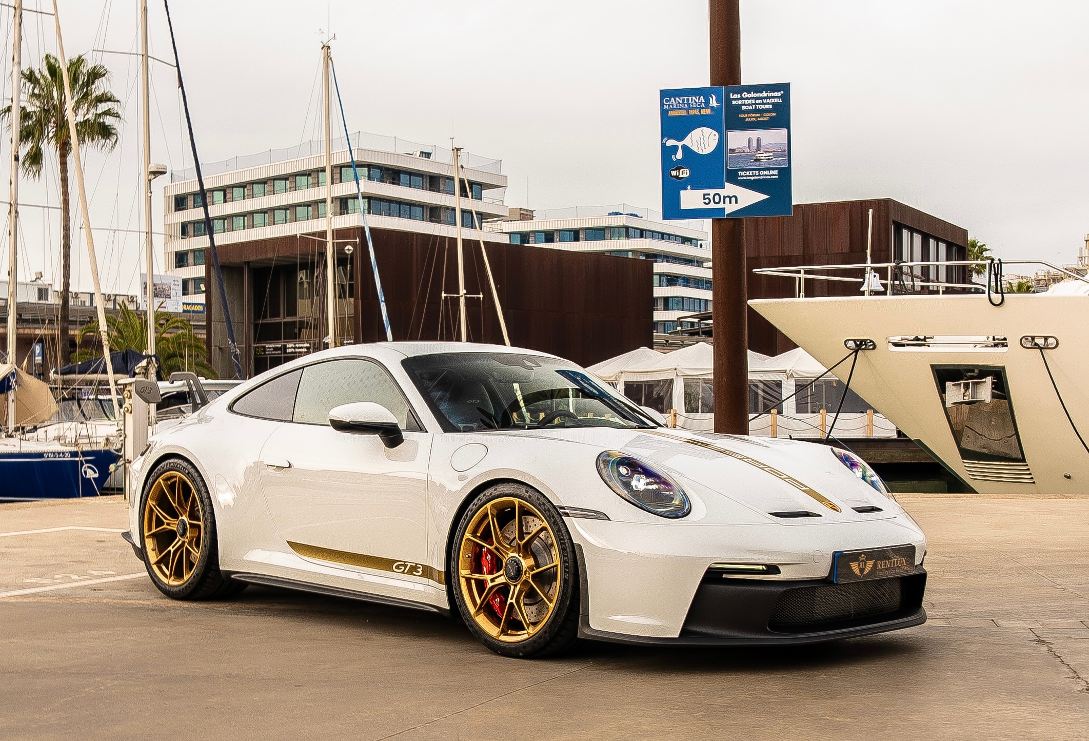 Porsche 992 GT3 sits