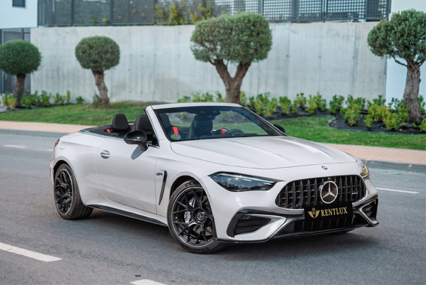 Vision Delantera Mercedes CLE 53 AMG Cabrio / 2026 