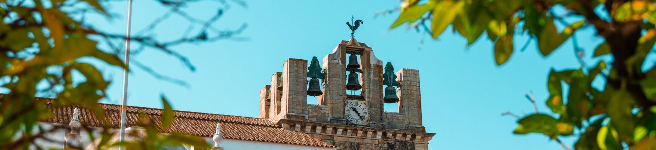 Alquilar coche de lujo en Faro