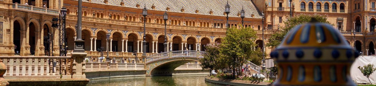 Alquilar coches de lujo en Sevilla
